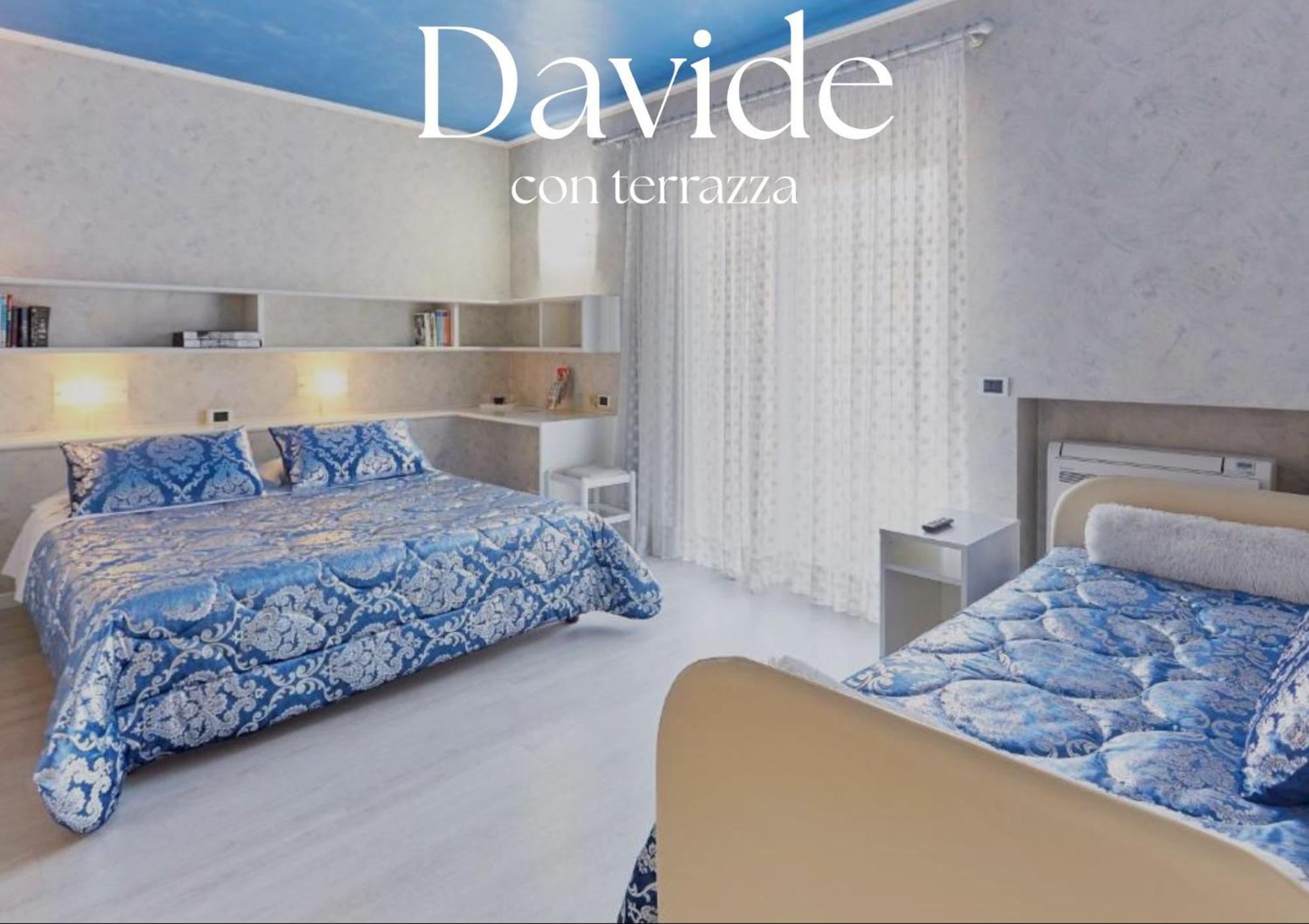 Hotel Villa Lilla Desenzano del Garda Exterior foto